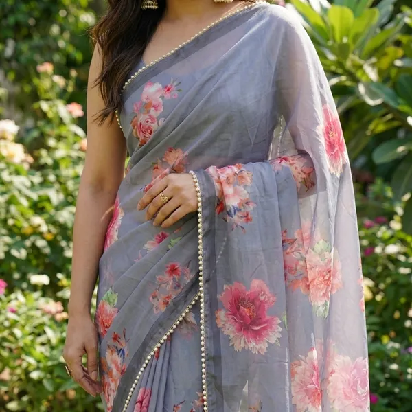 Grey_Floral_Print_Saree_With_Pearl_Border_For_Women