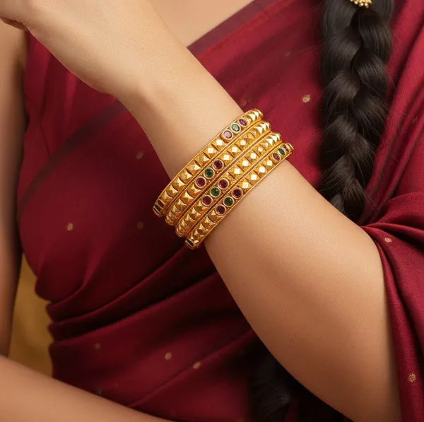 Copper_Base_With_Gold_Plated_Ashthdhara_Atique_Bangles