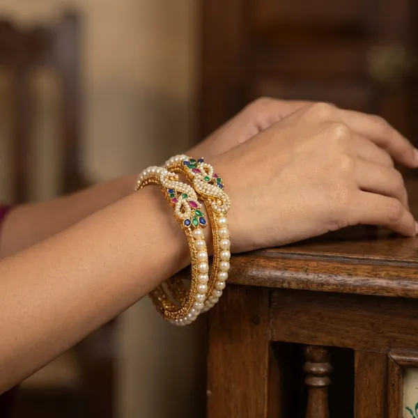 Copper_Base_With_Gold_Plated_Blue_Peacock_Moti_Bangles