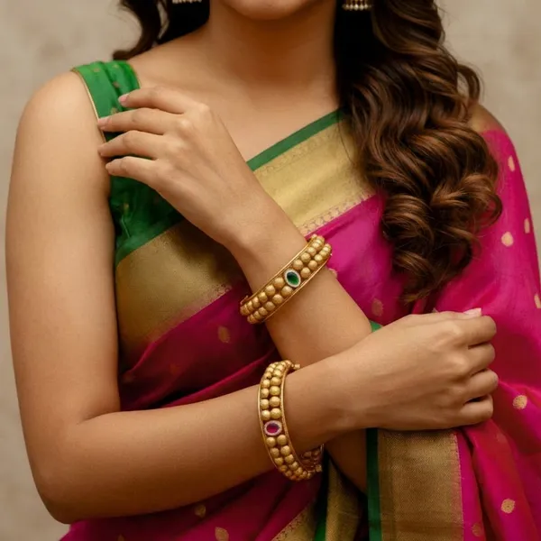 Copper_Base_With_Gold_Plated_Devshobha_Fancy_Bangles