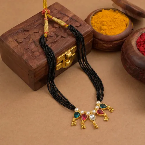 Copper_Base_With_Gold_Plated_Anatika_Multistone_Short_Mangalsutra