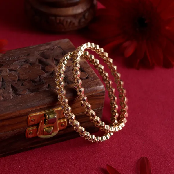Copper_Base_With_Gold_Plated_Bangles