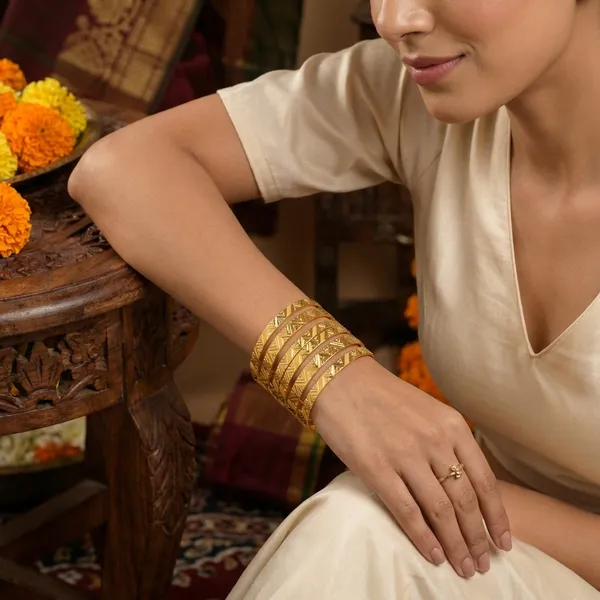 Copper_Base_With_Gold_Plated_Durga_Shakti_Kolhapuri_Bilwar_Patli_Full_Set