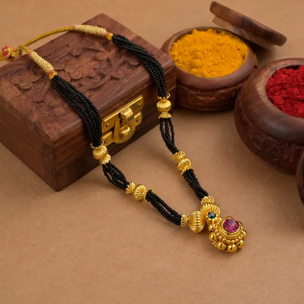 Copper_Base_With_Gold_Plated_Kolhapuri_Mangalsutra
