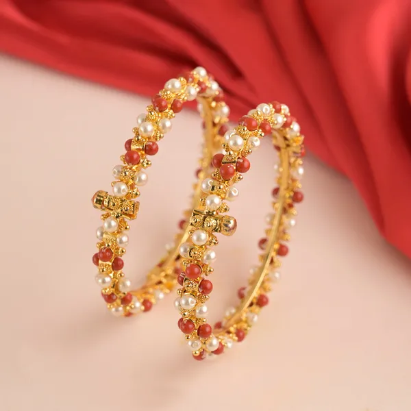 Copper_Base_With_Gold_Plated_Moti_Powala_Bangles