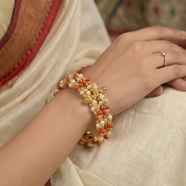 Copper_Base_With_Gold_Plated_Moti_Powala_Bangles