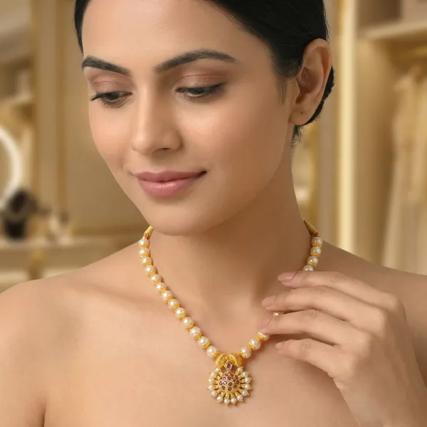 Copper_Base_With_Gold_Plated_Mudrika_Moti_Thushi_Necklace