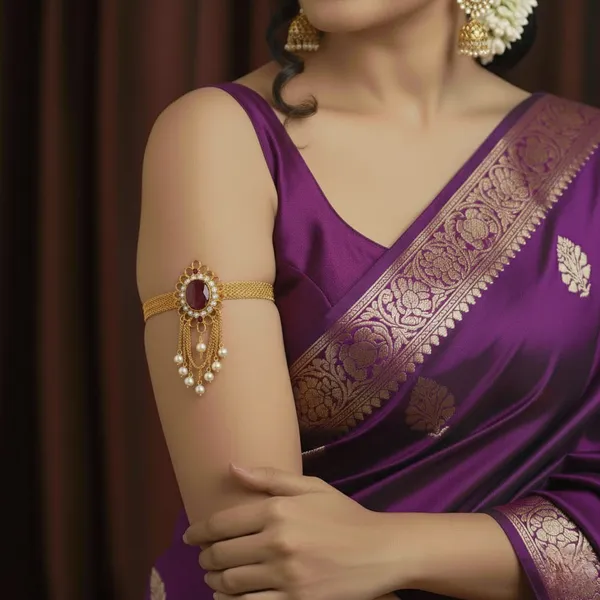 Copper_Base_With_Gold_Plated_Nayika_Ratna_Bajubandh