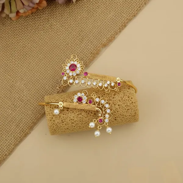 Copper_Base_With_Gold_Plated_Rajvalya_Antiquvanki