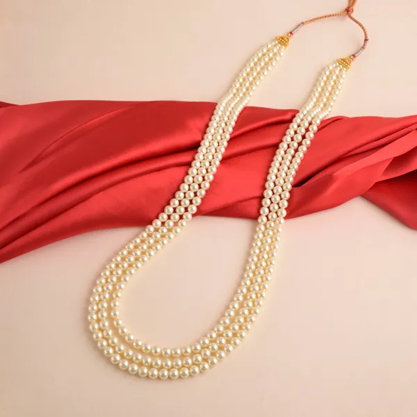 Copper_Base_With_Gold_Plated_Teen_Mukta_Swarovski_Moti_Mala