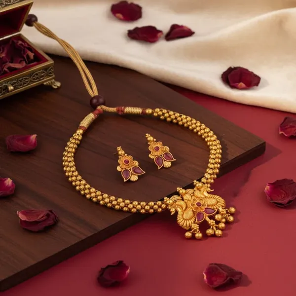 Copper_Base_With_Gold_Plated_Varnika_Kolhapuri_Antique_Thushi