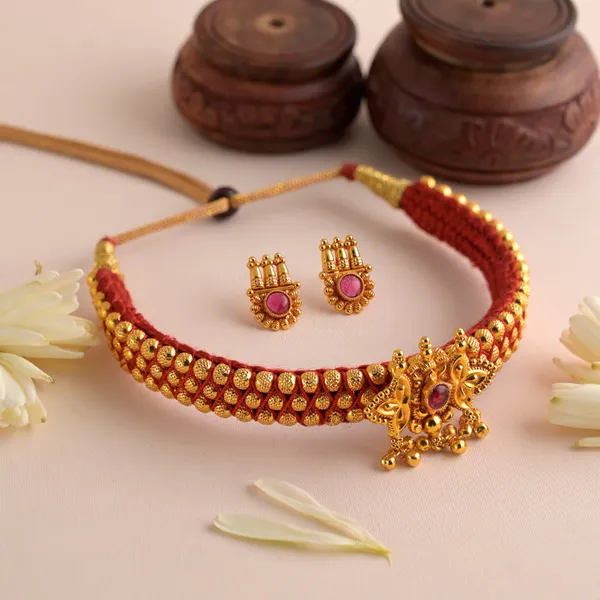 Copper_Base_With_Gold_Plated_Vijaylakshmi_Kolhapuri_Antique_Thushi