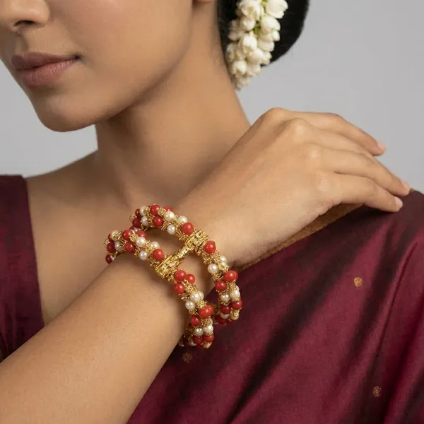 Copper_Base_With_Gold_Plated_Gopi_Pola_3_Plus_3_Bangles