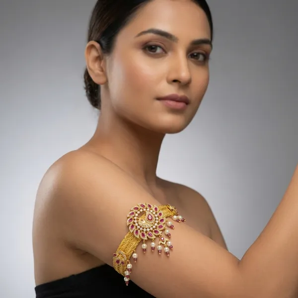 Copper_Base_With_Gold_Plated_Hamsa_Mayuri_Vanki