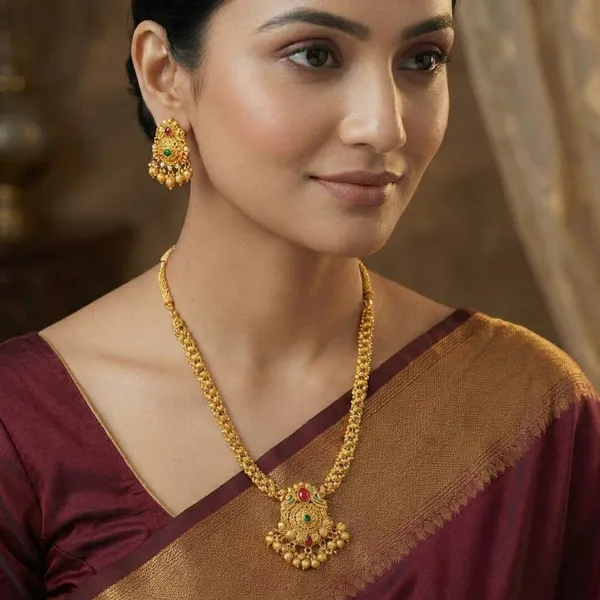 Copper_Base_With_Gold_Plated_Kaverima_Kolhapuri_Thushi