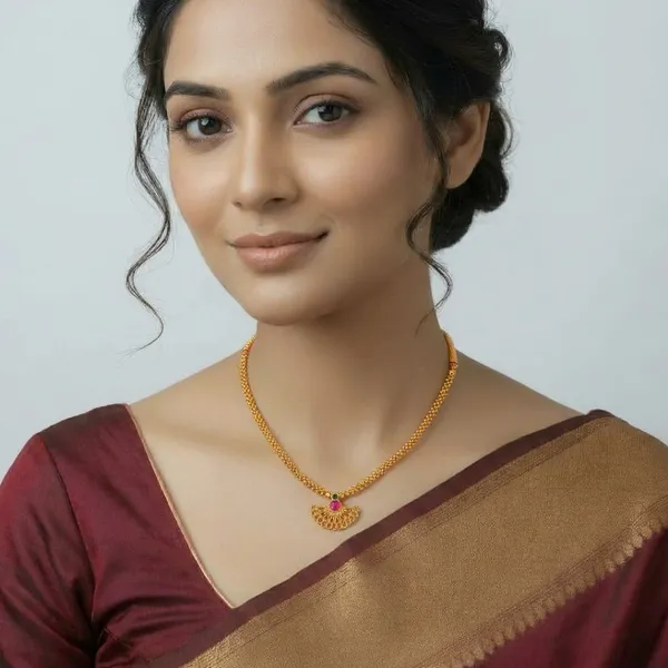 Copper_Base_With_Gold_Plated_Madhushri_Kolhapuri_Thushi