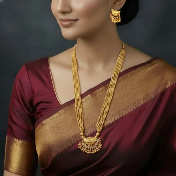 Copper_Base_With_Gold_Plated_Vilasita_Kolhapuri_Thushi