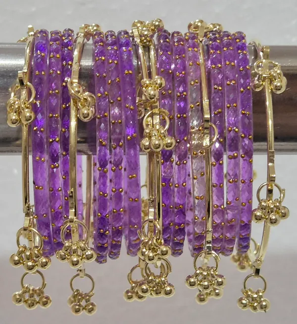Kashmiri_Ghungharoo_Glass_Bangle_For_Women_And_Girls_Set_of_18_Bangle