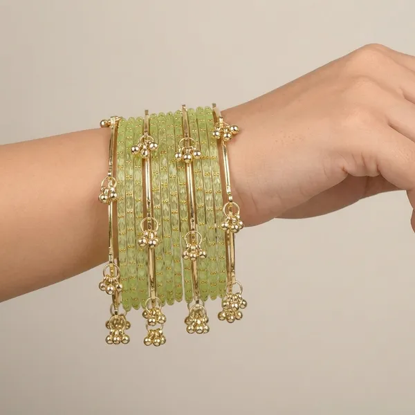 Kashmiri_Ghungharoo_Glass_Bangle_For_Women_And_Girls_Set_of_18_Bangle