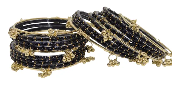 Kashmiri_Ghungharoo_Glass_Bangle_For_Women_And_Girls_Set_of_18_Bangle