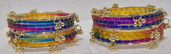 Kashmiri_Ghungharoo_Glass_Bangle_For_Women_And_Girls_Set_of_18_Bangle
