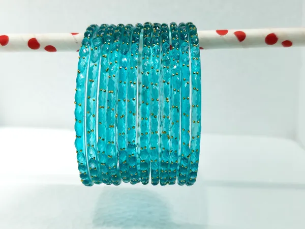 Rain_Drop_Glass_Bangles_Set_For_Women_And_Girls_|_Light_Weight_Bangles_|_Traditional_Transparent_Fancy_Glass_Chudi_Set_for_Wedding,_Party_(12_Bangles)