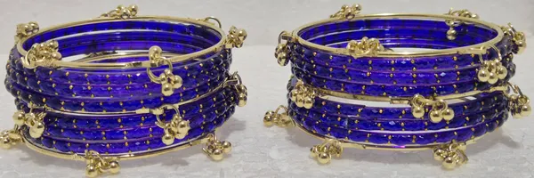 Kashmiri_Ghungharoo_Glass_Bangle_For_Women_And_Girls_Set_of_18_Bangle