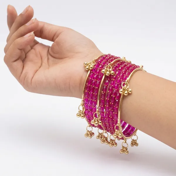 Kashmiri_Ghungharoo_Glass_Bangle_For_Women_And_Girls_Set_of_18_Bangle
