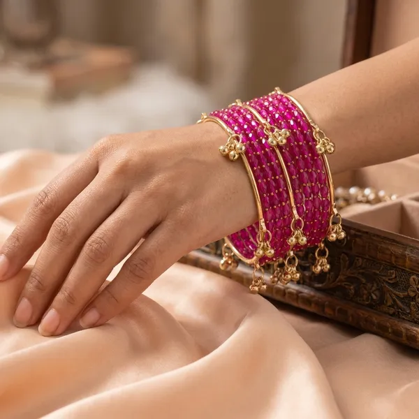 Kashmiri_Ghungharoo_Glass_Bangle_For_Women_And_Girls_Set_of_18_Bangle