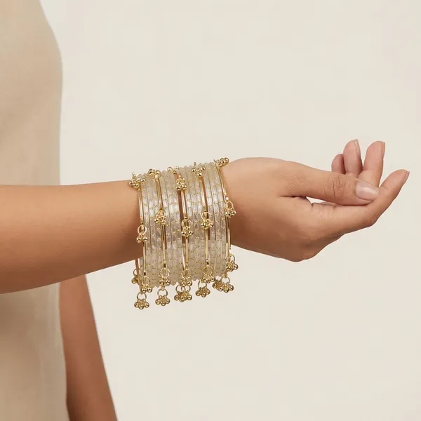 Kashmiri_Ghungharoo_Glass_Bangle_For_Women_And_Girls_Set_of_18_Bangle