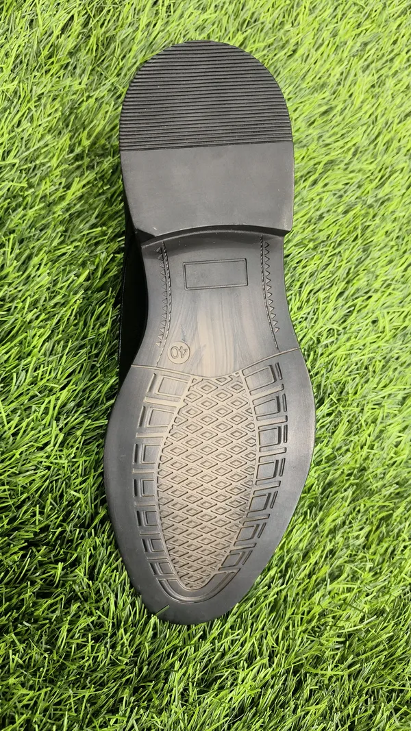 Black_Urban_Leather_Anti-Skid_Formal_Shoes_For_Men
