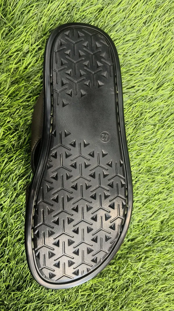 Black_Urban_Leather_Anti-Skid_Slide_Sandals_For_Men