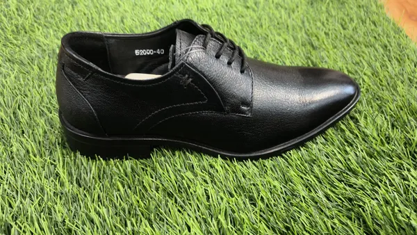 Black_Urban_Leather_Anti-Skid_Formal_Shoes_For_Men