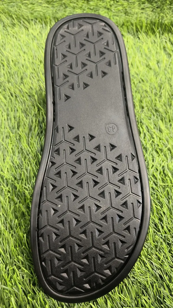 Black_Urban_Leather_Anti-Skid_Sandals_For_Men