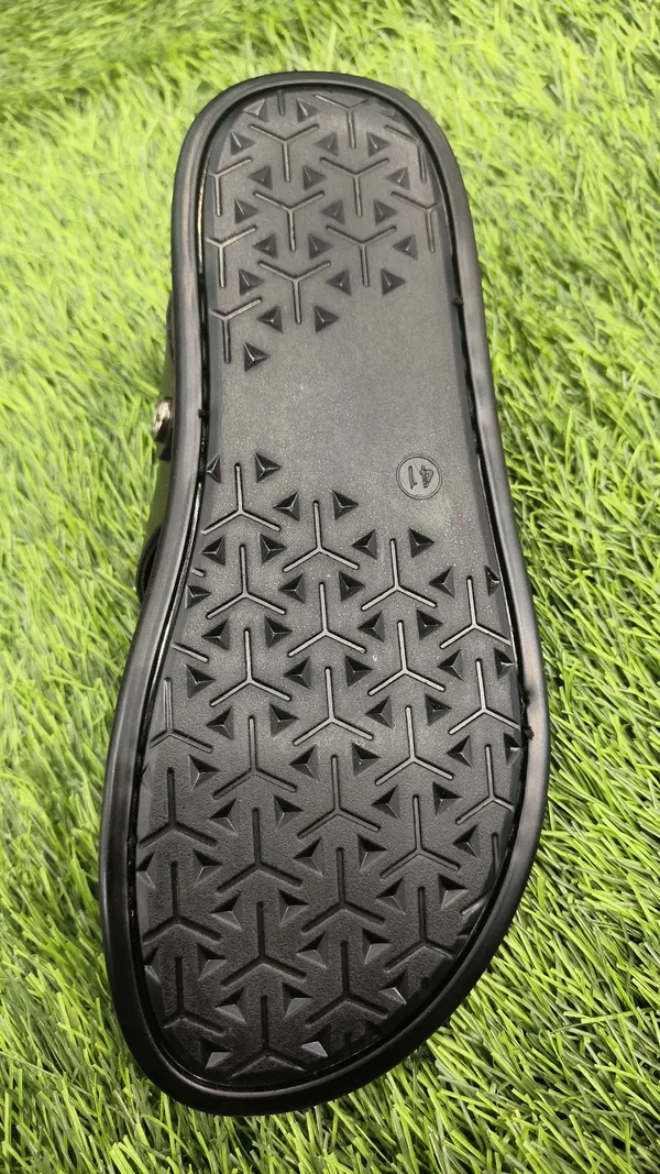 Black_Urban_Leather_Anti-Skid_Sandals_For_Men