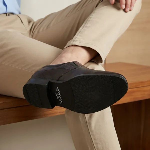 Black_Urban_Leather_Anti-Skid_Formal_Shoes_For_Men