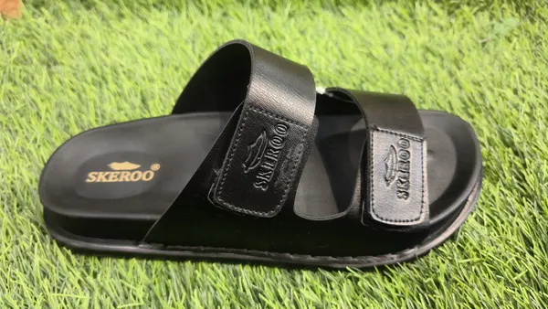 Black_Urban_Leather_Anti-Skid_Sandals_For_Men