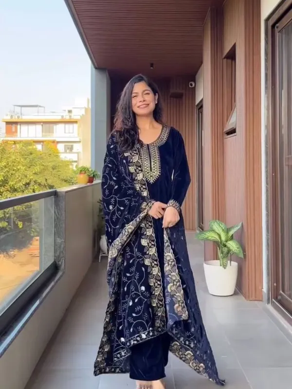 Blue_Cotton_Kurta_Set_For_Women