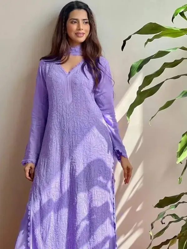 Lavender_Georgette_Kurta_Set_For_Women