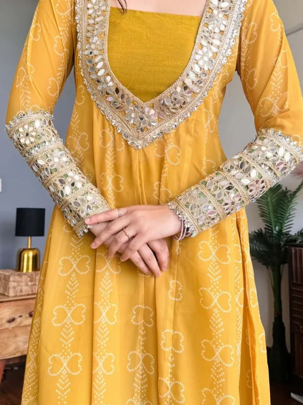 Premium_Crafted_Yellow_and_Green_Kurti_Set_For_Women