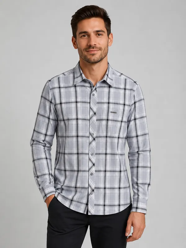 VRUGO_Men's_Light_Grey_Checked_Full_Sleeve_Shirt_|_Premium_Windowpane_Check_Casual_Shirt
