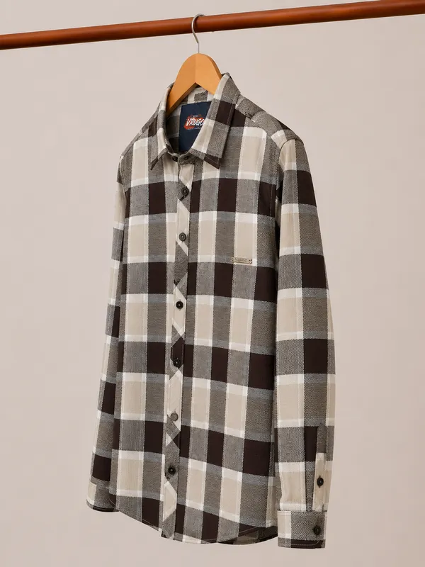 VRUGO_Men's_Brown_&_Beige_Checked_Full_Sleeve_Casual_Shirt