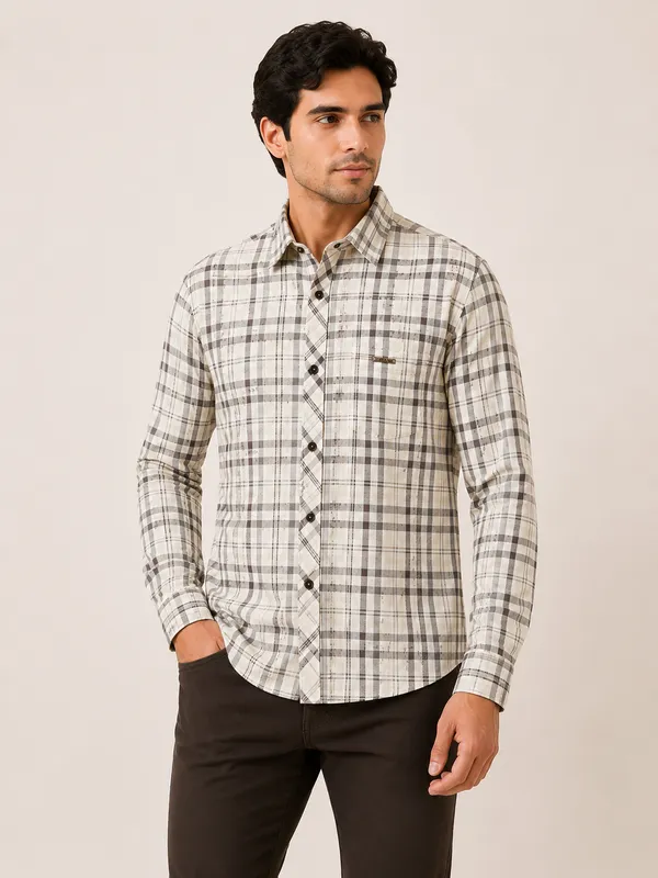 VRUGO_Men's_Cream_Brown_Checked_Full_Sleeve_Casual_Shirt