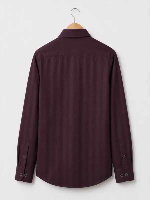 VRUGO_Men's_Wine_Purple_Textured_Full_Sleeve_Shirt_|_Premium_Regular_Fit_Formal_&_Party_Wear_Shirt