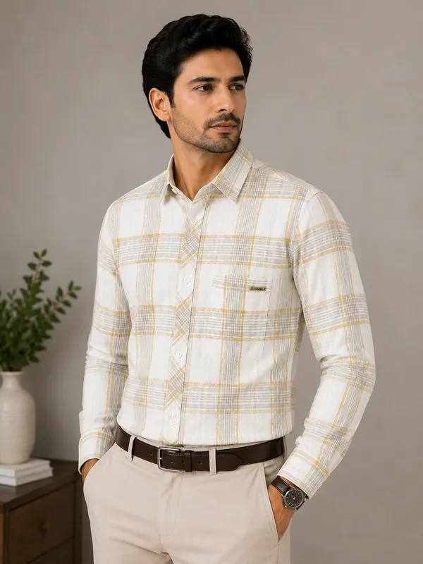 VRUGO_Men's_White_&_Mustard_Checked_Full_Sleeve_Casual_Shirt