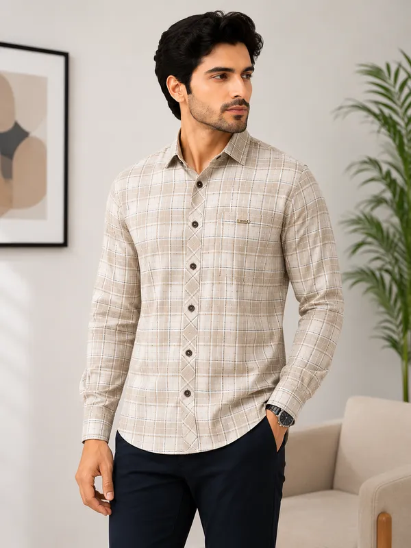 VRUGO_Men's_Beige_Checked_Full_Sleeve_Casual_Shirt