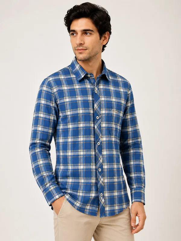 VRUGO_Men's_Royal_Blue_Checked_Full_Sleeve_Casual_Shirt