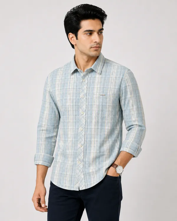 VRUGO_Men's_Sky_Blue_Checked_Full_Sleeve_Casual_Shirt