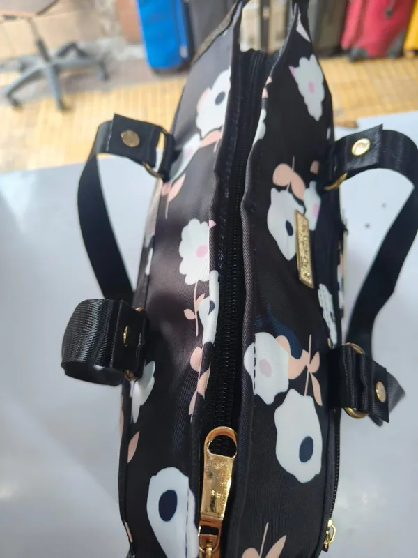 Black_Lycra_Nylon_Tote_Bag_For_Women