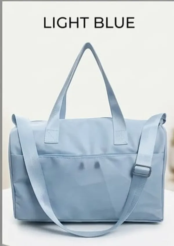 ULTRA_LIGHT_TRAVEL_DUFFLE_BAG_WATER-RESISTANT_NYLON_WEEKENDER_&_GYM_BAG_(POWDER_BLUE)